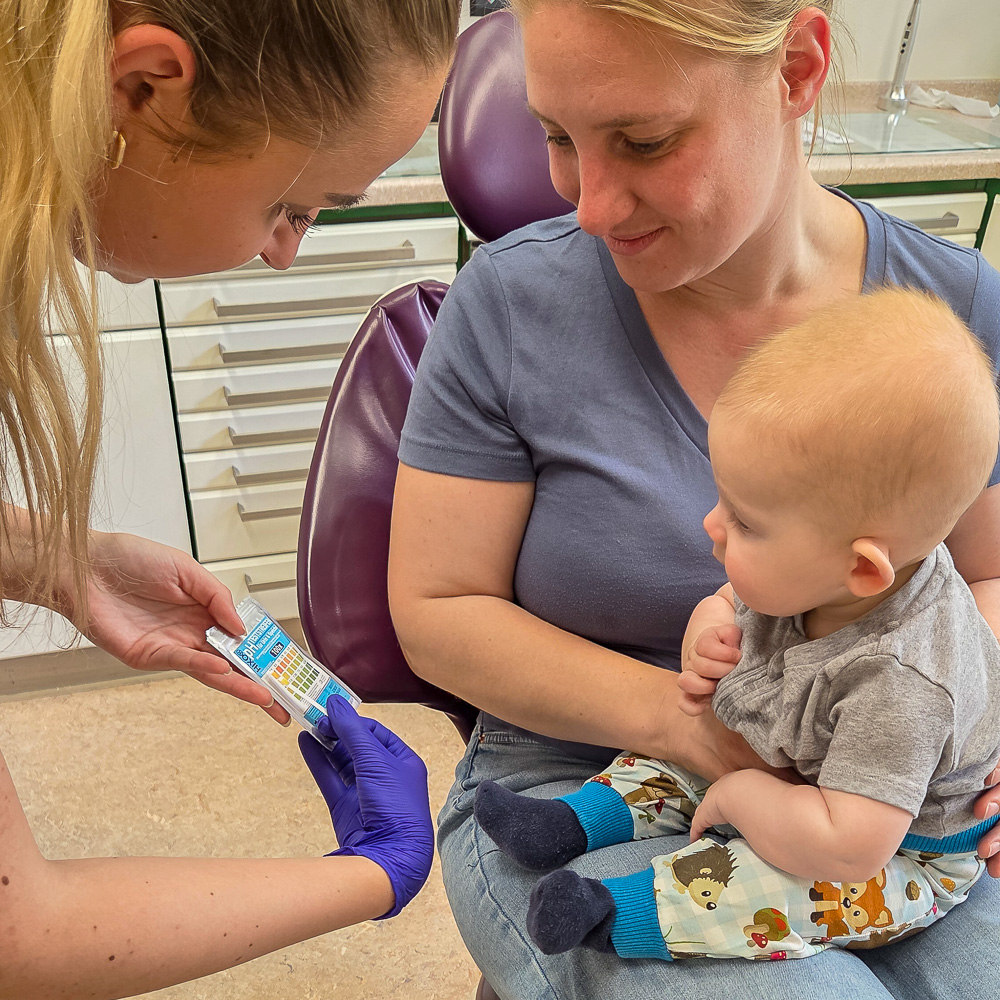 Frühkindliche Prophylaxeprogramme bei Dr. Antje Lindhammer Zahnärztin Berlin Frühkindliche Prophylaxeprogramme bei Dr. Antje Lindhammer Zahnärztin Berlin